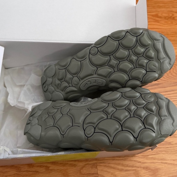 Nike NIB Flyknit Haven (9) - Picture 11 of 13